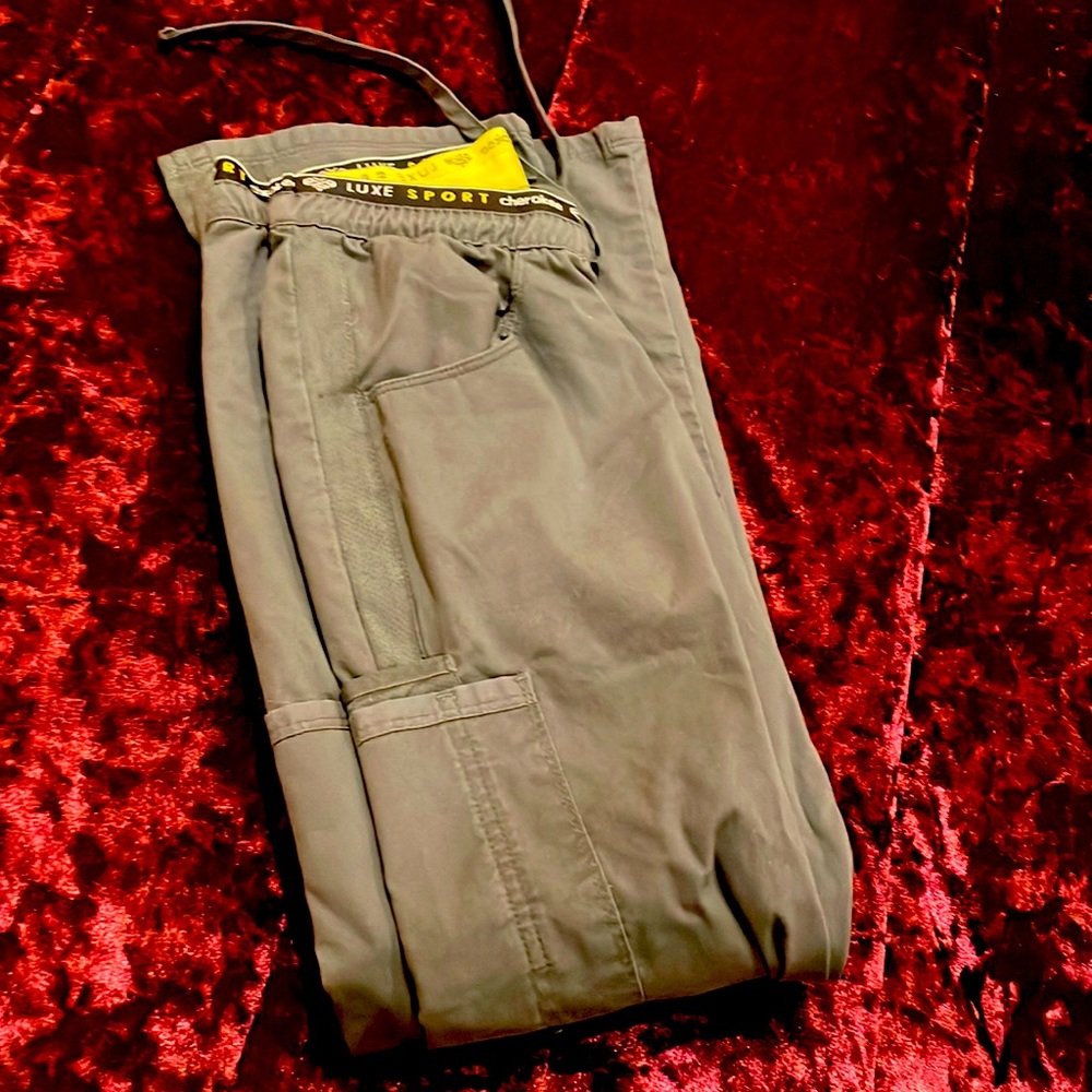 Luxe Sport Cherokee Scrub pants XS-Petite✨♥️